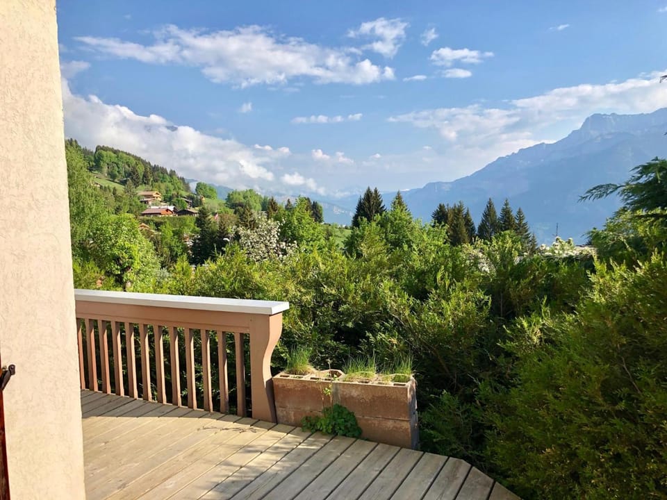Le Floralp Apartment hotel in Combloux