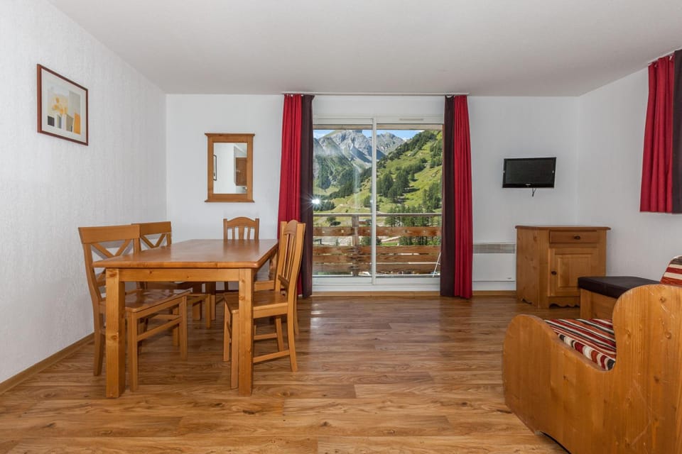 Les Cimes Du Val D'Allos Apartment hotel in Allos
