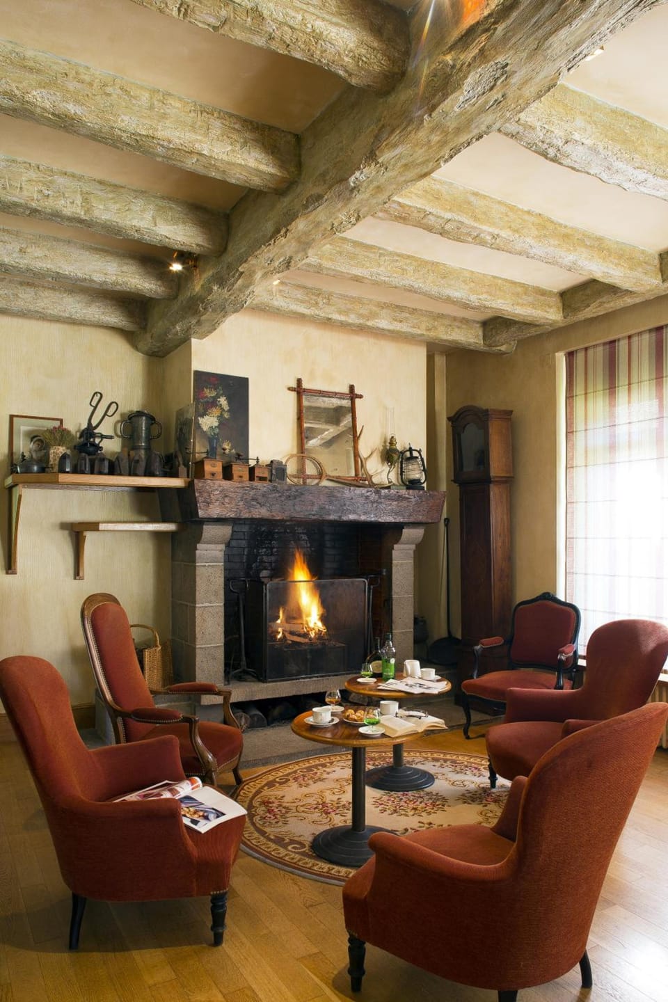 Shared lounge/TV area