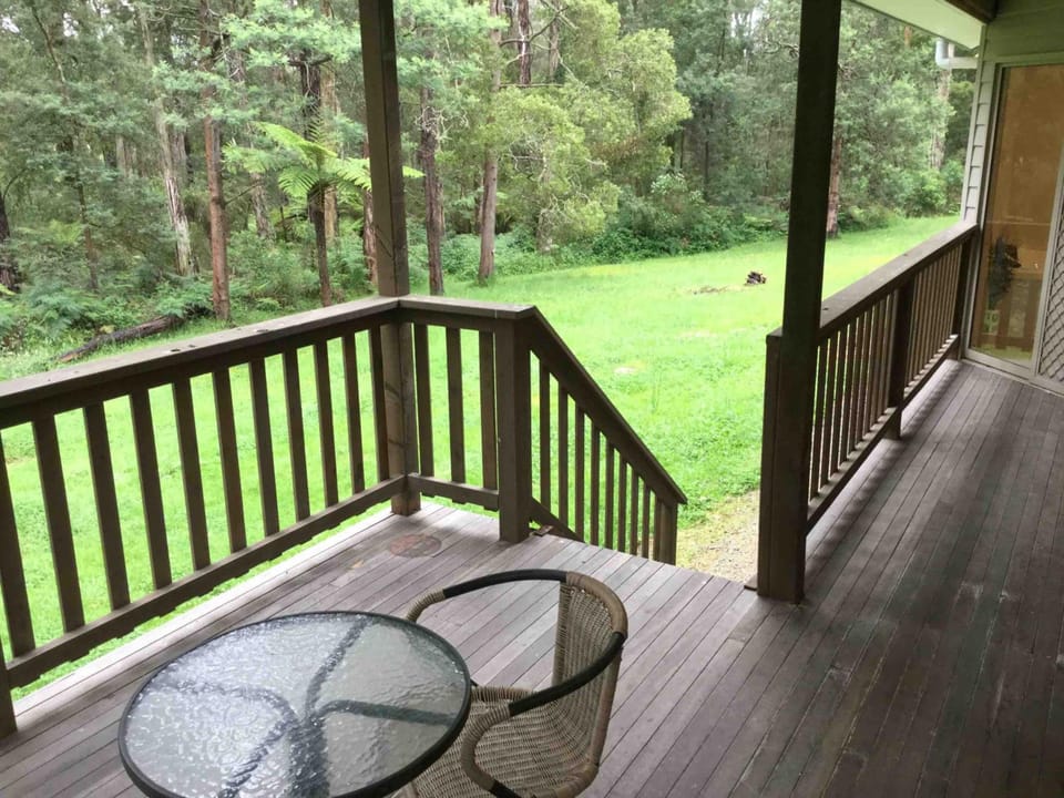 Emerald Creek Cottages Lodge in Melbourne