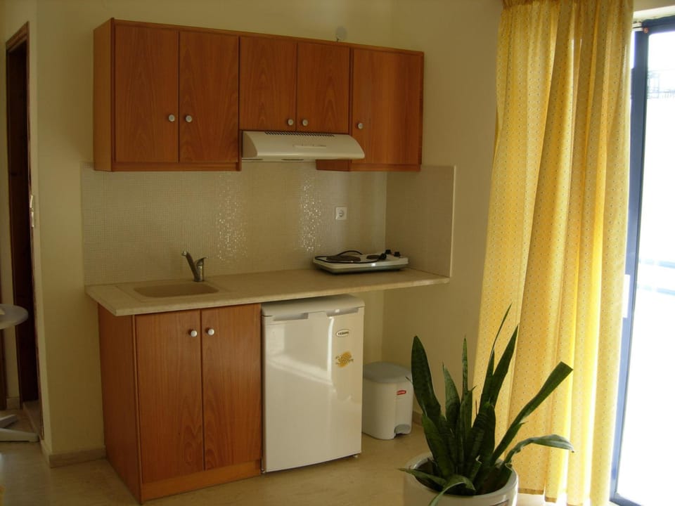 Philippos Studios & Apartments Apartment hotel in Kardamena