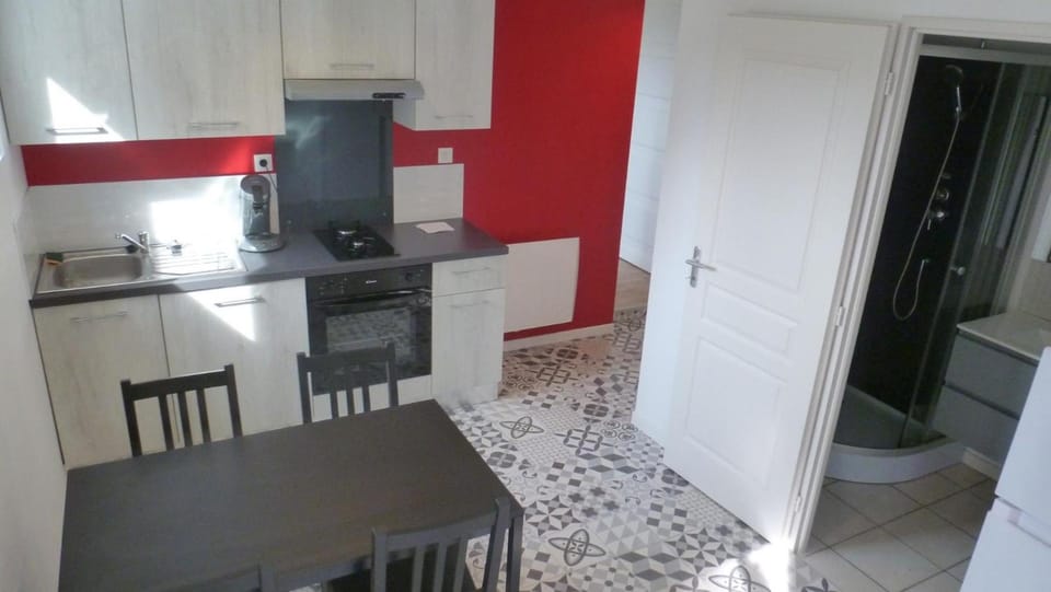 Logements Le232Fr Futuroscope Poitiers Hotel in Centre-Val de Loire