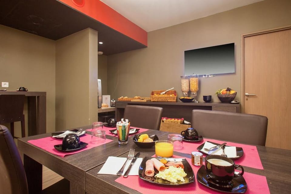 Appart'City Confort Marseille Centre Prado Vélodrome Hotel in Marseille