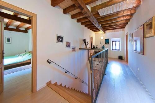 Rooms at Castle from XVI century Zamagna, Mali Zaton bay Hotel in Dubrovnik-Neretva County