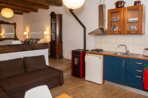 Medieval Hamlet Malpertus Hotel in Piedmont