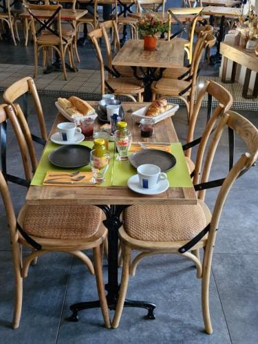 Chambres d'hotes du Bistrot d'ici Hotel in Auvergne-Rhône-Alpes