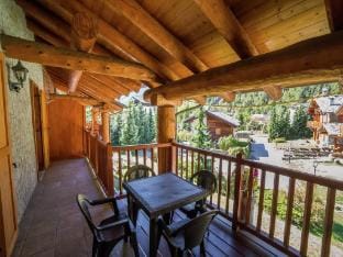 Pet-Friendly Mountain Escape Hotel in Torgnon