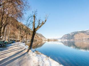 Apartment in Zell am See near ski resorts Hotel in Zell am See