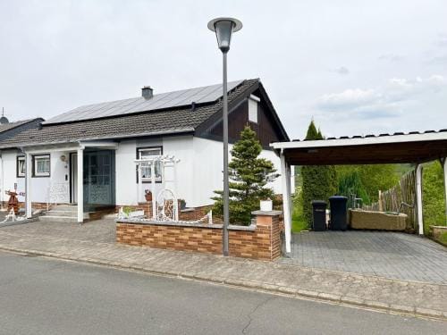 Malerisches Ferienhaus in Reil Hotel in Cochem-Zell