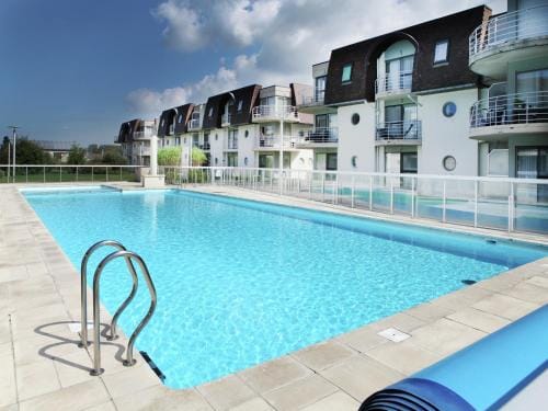 Apartment in Belgium for 2 Person Hotel in Bredene