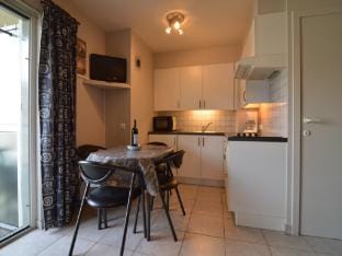 Apartment in Belgium for 2 Person Hotel in Bredene