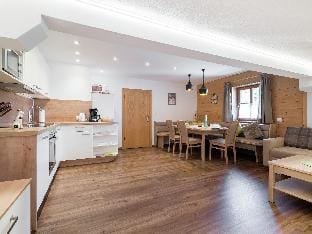 Apartment Leogang near Ski Slopes Hotel in Salzburgerland