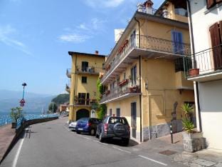 Apartment in Vello by Lake Iseo Beach Hotel in Province of Brescia