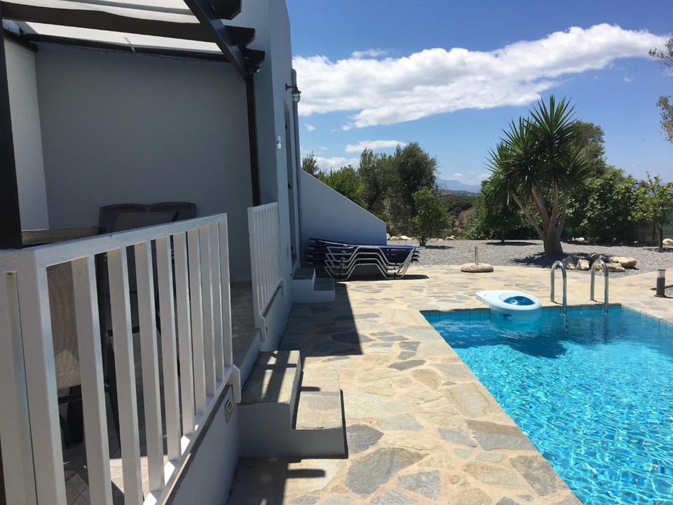 Villa in Kirianna with Private Pool Resort in Crete