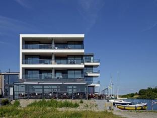 Apartment in Veere with Marina Views Hotel in Kamperland
