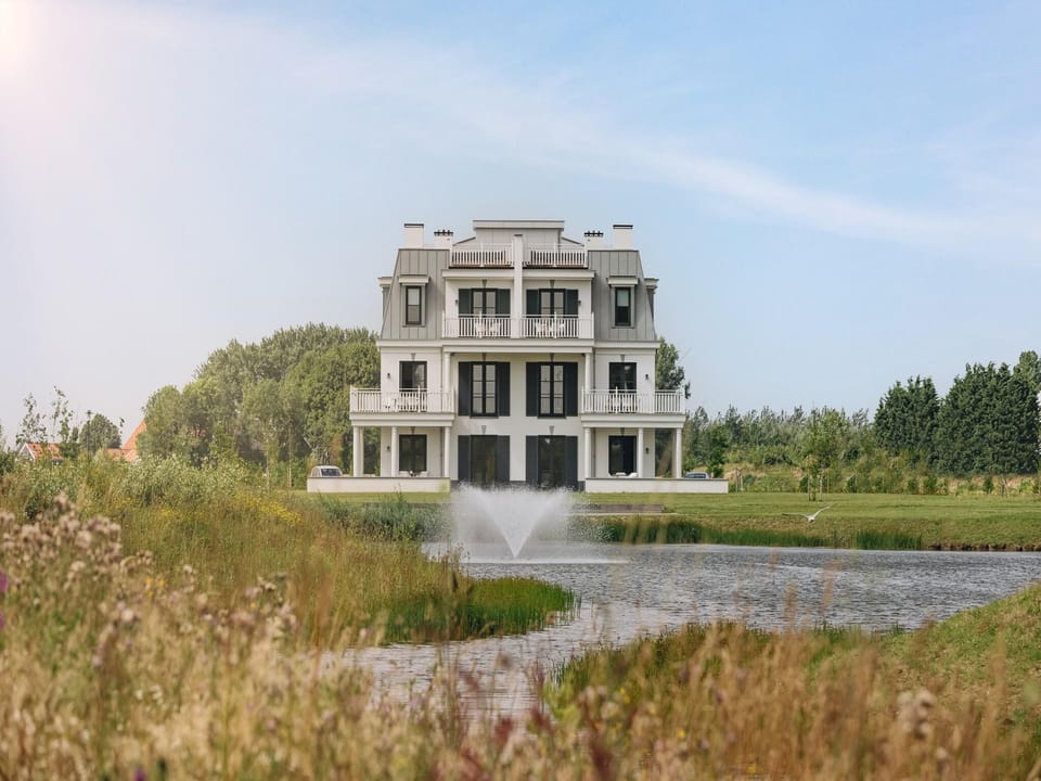 Villa by Veerse Meer with Waterfront Views Hotel in Kamperland