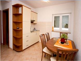 Seaside Apartment Celina Hotel in Split-Dalmatia County