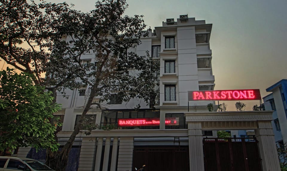 Treebo Trend Parkstone Hotel in Kolkata