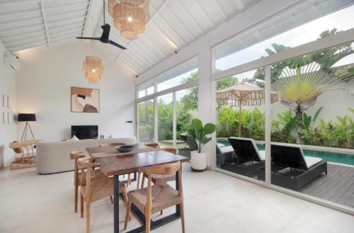 Echo Beach Villa and Apartment Hotel in North Kuta