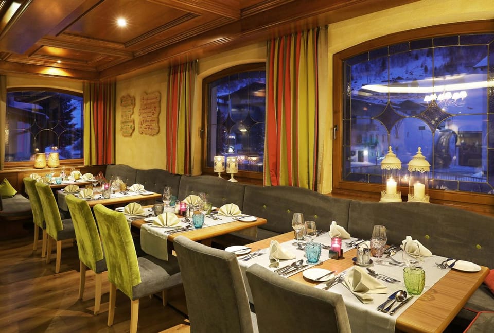 Alpenresidenz Ballunspitze - Kinderhotel Hotel in Vorarlberg, Austria