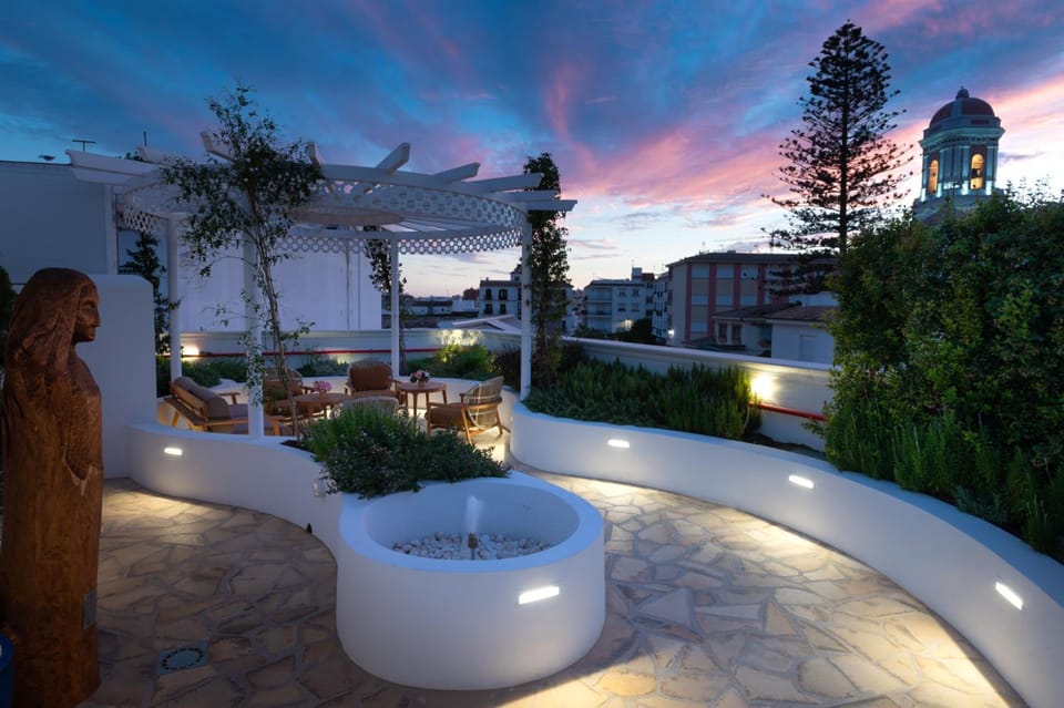 Hotel El Pilar Andalucia Hotel in Estepona