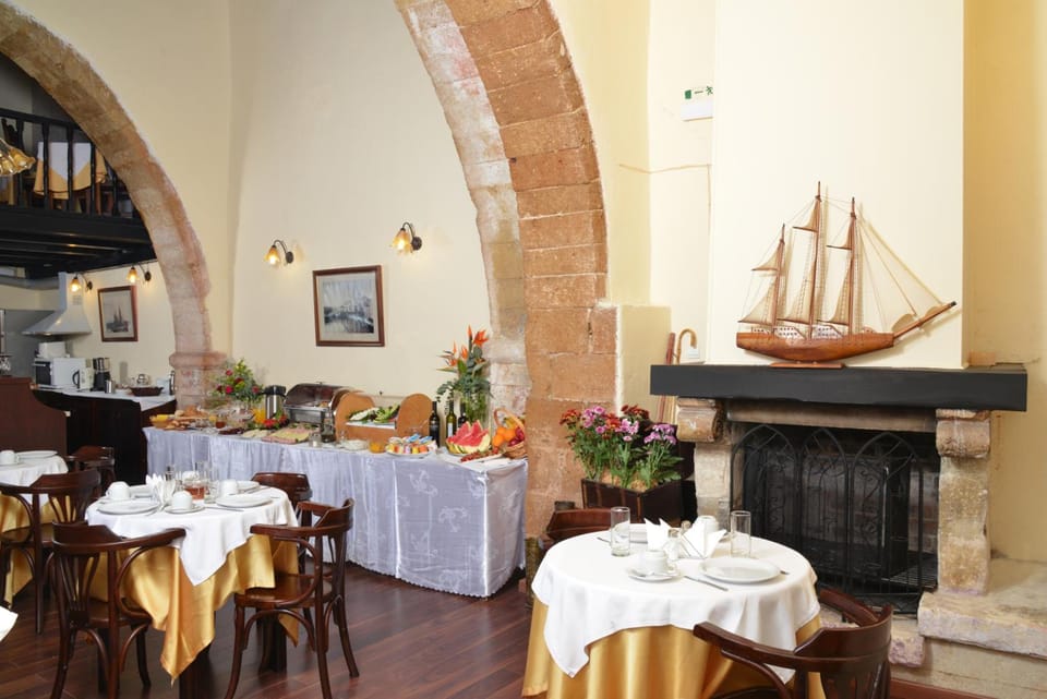 PORTO DEL COLOMBO Hotel in Chania