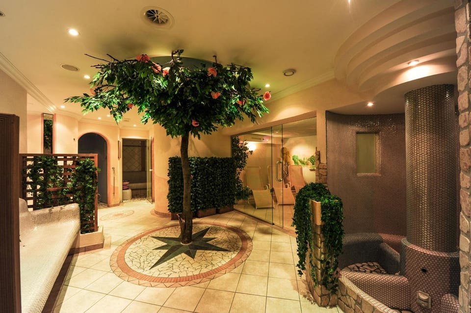 Alphotel Garni Salner Hotel in Ischgl