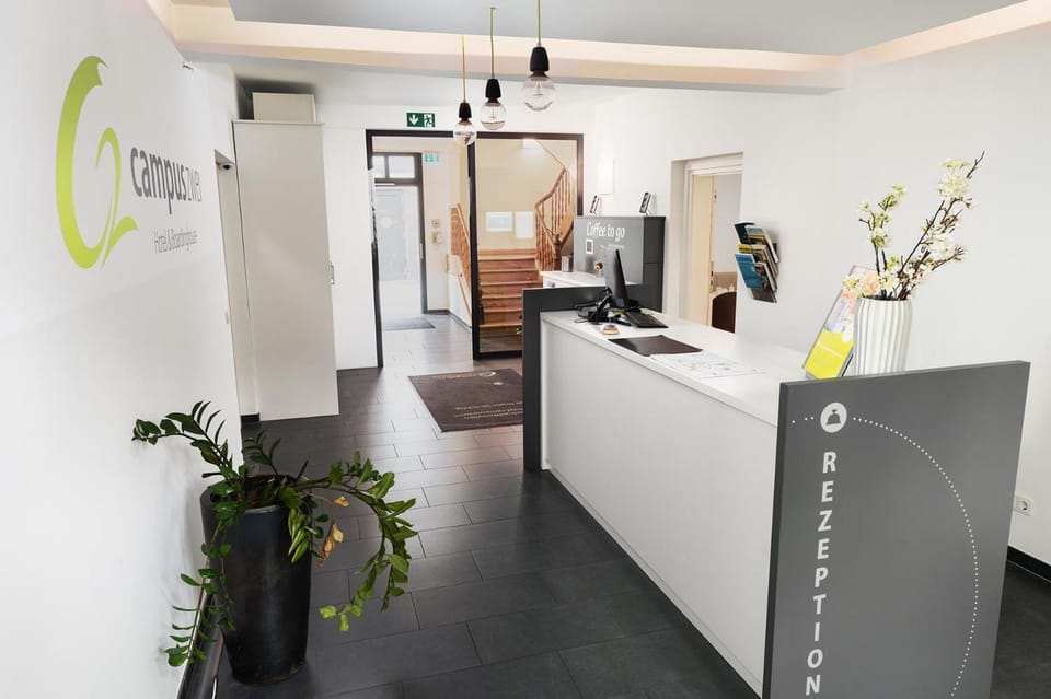 Hotel CampusZwei Komfortable Doppelzimmer & Apartments mit Kuche Zentral in Ludwigsburg ideal fur Bu Hotel in Ludwigsburg