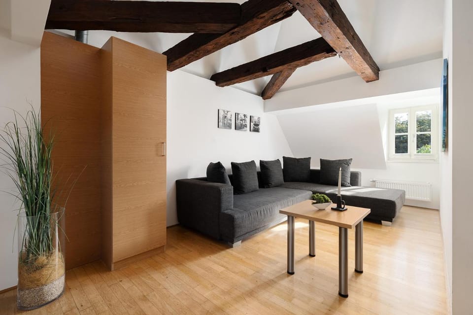Hotel CampusZwei Komfortable Doppelzimmer & Apartments mit Kuche Zentral in Ludwigsburg ideal fur Bu Hotel in Ludwigsburg