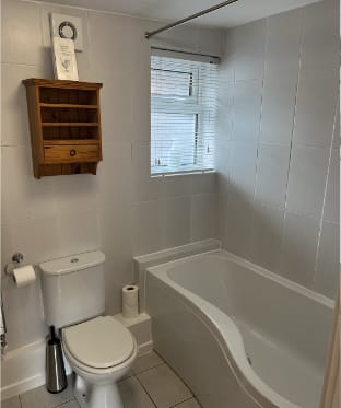 The Garden Apartment Hotel in Tontine Hill