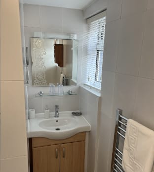 The Garden Apartment Hotel in Tontine Hill