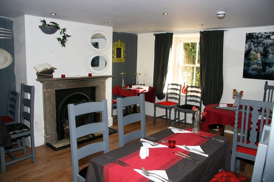 Hollybush Inn Inn in England