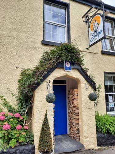The Ship Inn Hotel in England