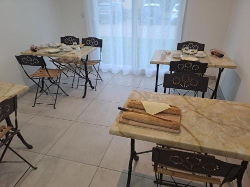 Les grandes Masures B&B Hotel in Normandy