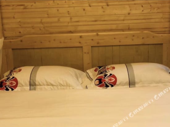 Fulong Hostel Hotel in Shaanxi