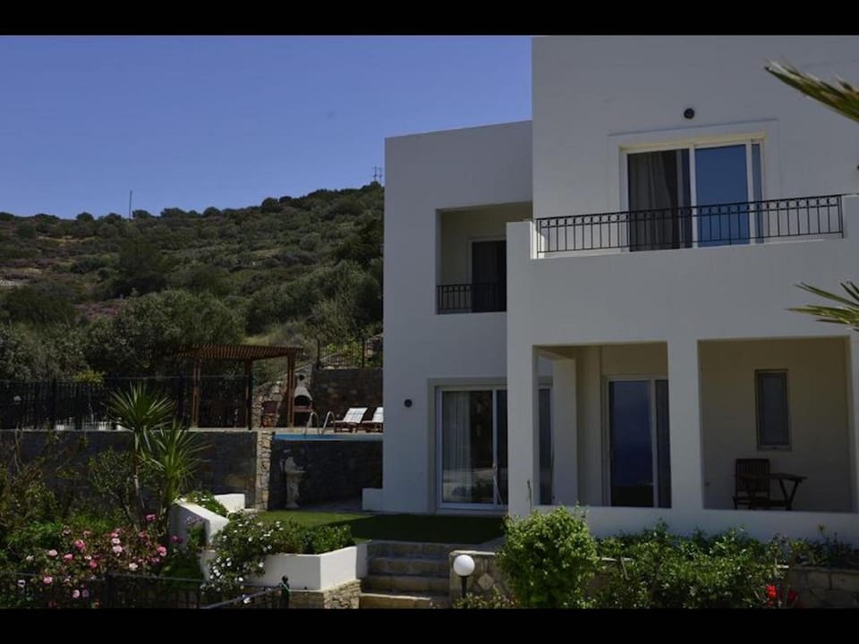 Villa Ouranos our dream in blue and cream with seaview and pool Resort in Lasithi