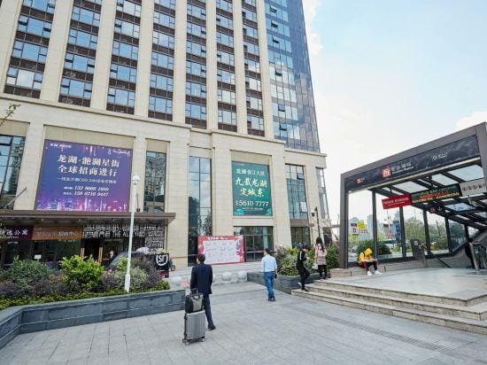 Junmao Apartment (Hangzhou Jinshahu Metro Station) Hotel in Hangzhou
