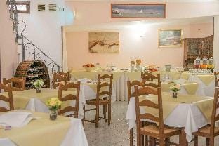 Hotel La Caravella Hotel in Vieste