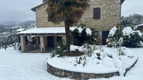 CASALE SAN FORTUNATO Hotel in Foligno