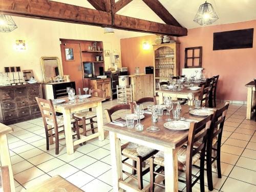 Auberge de Chanteuges Inn in Auvergne-Rhône-Alpes