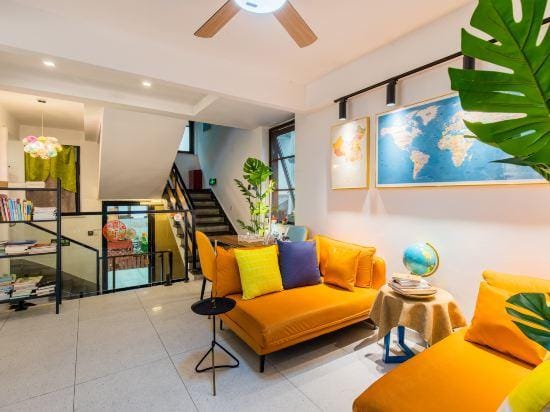 Hangzhou Moonlight Orchid Bay Homestay Hotel in Hangzhou