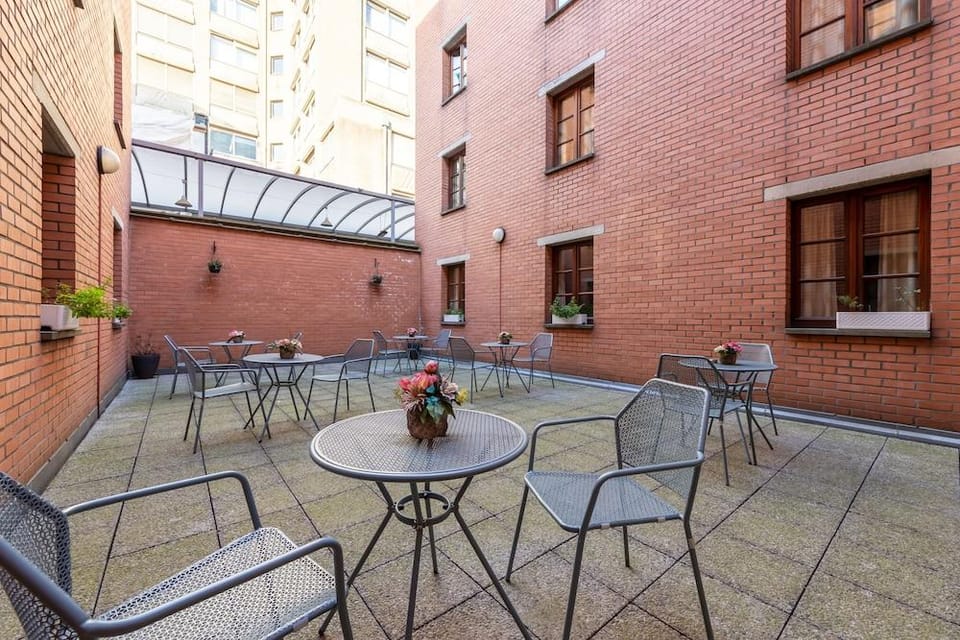 Mondo Eden Antwerp(FORMERLY SANDTON EDEN ANTWERPEN) Hotel in Antwerp