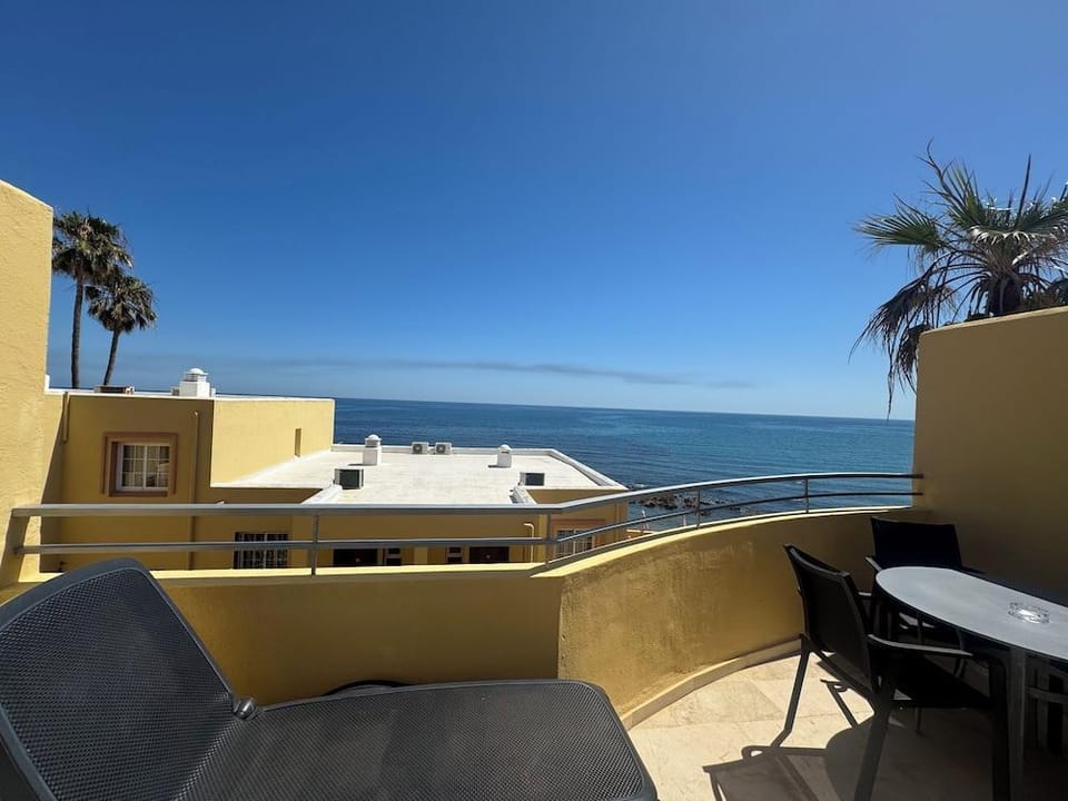 The Dona Lola Club Hotel in Sitio de Calahonda