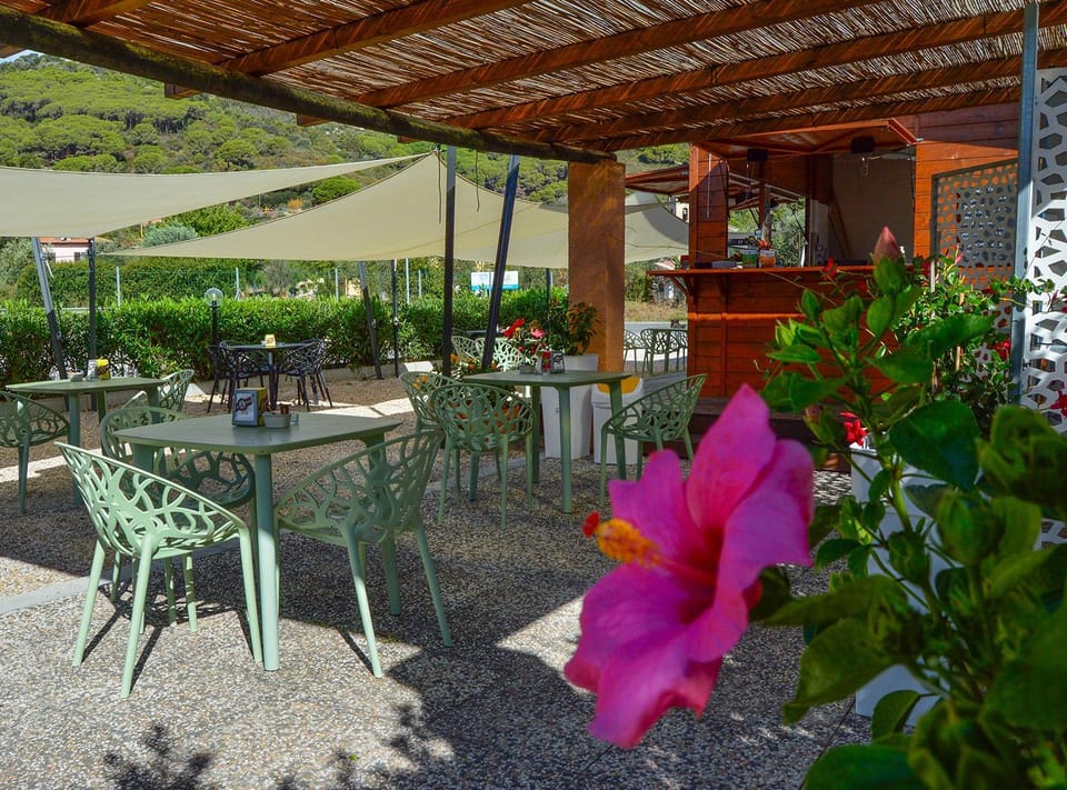 Pozzo al Moro Village Hotel in Campo nell'Elba