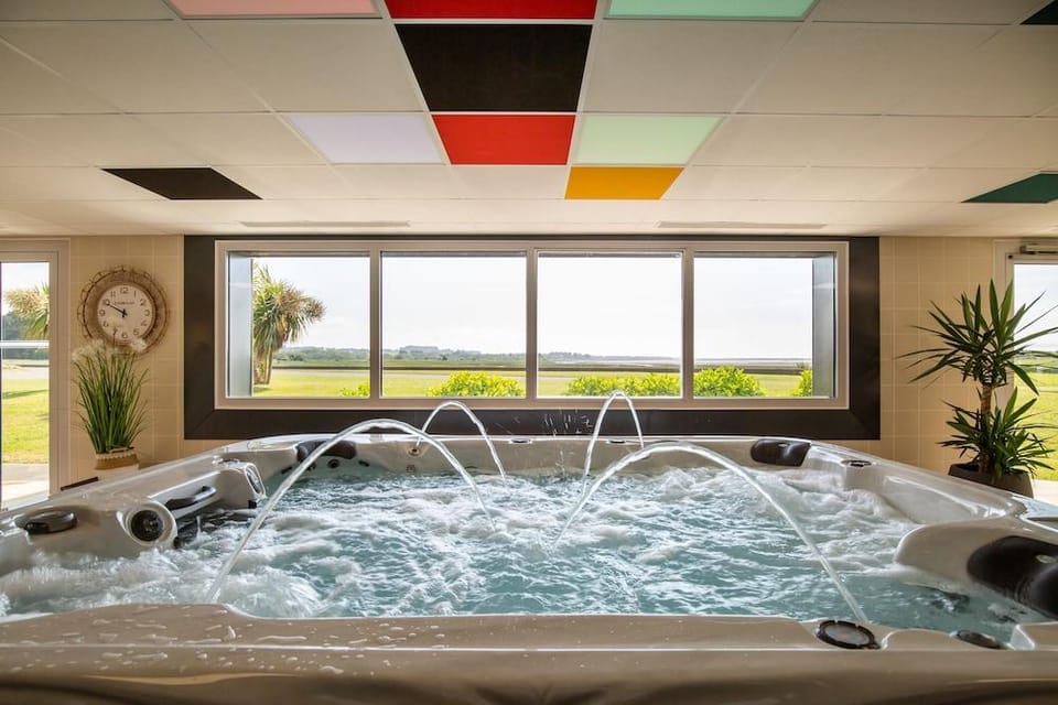 Brit Hotel Cap Ouest, Plouescat Hotel in Finistere