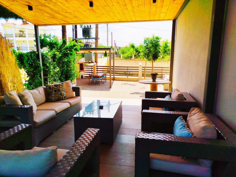 Theano Luxury Suites Nikiti Hotel in Nikiti