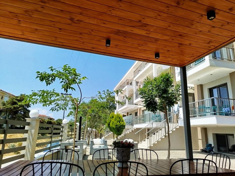 Theano Luxury Suites Nikiti Hotel in Nikiti