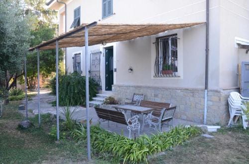 Calicantus bed and breakfast Hotel in Albenga