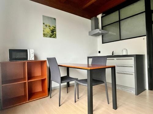GuestHouse University by LR - self check in Hotel in Lugano