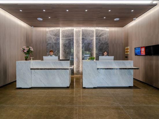 Gujing Junlai Hotel (Tiantian Runcheng Plaza) Hotel in Jiangsu